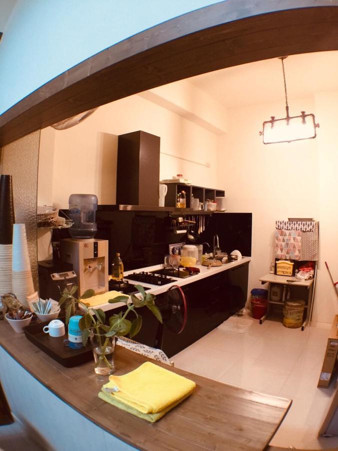 卡布-花藝小民宿 Taitung Floral B&B エクステリア 写真